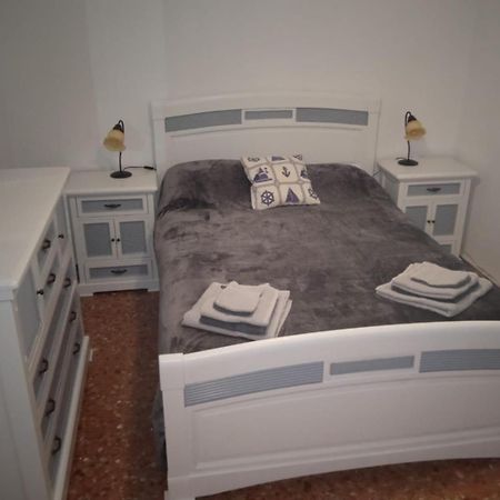 Edificio Gijon Newly Renovated Two-Bedroom Apartment Benidorm Exterior foto